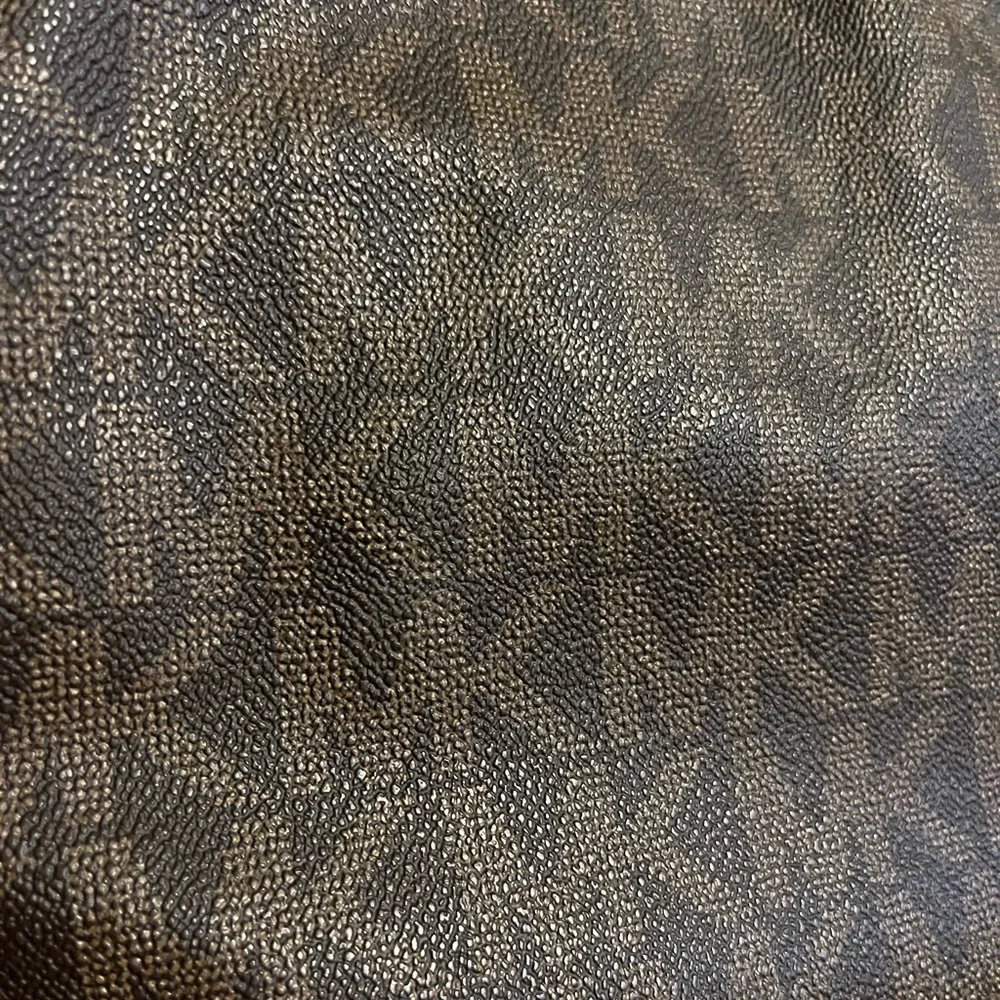 Michael Kors Jet Set Chain Tote Bag